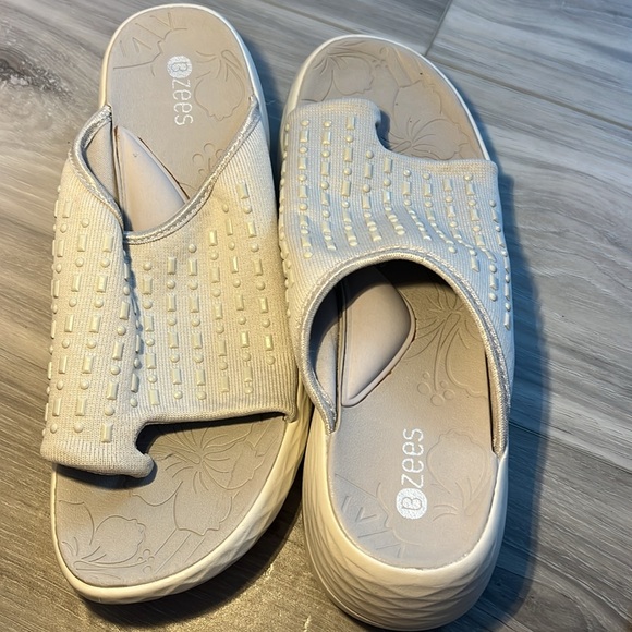 Bees flip flops - Picture 4 of 4